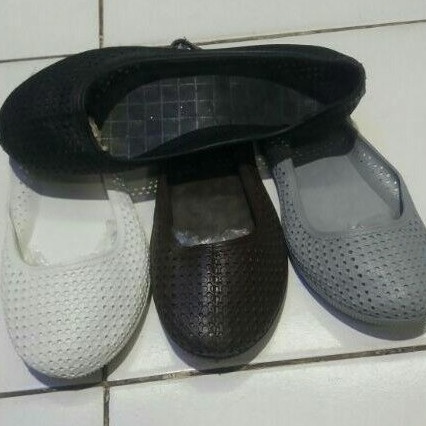 8890 - Sepatu Flat Shoes Karet Tipis Motif Jarum Sepatu Karet Tipis Motif Lubang Ukuran 36 - 41 "KN.