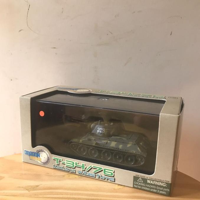 T-34/76 Mod.1942 w/cast turret - Dragon Armor