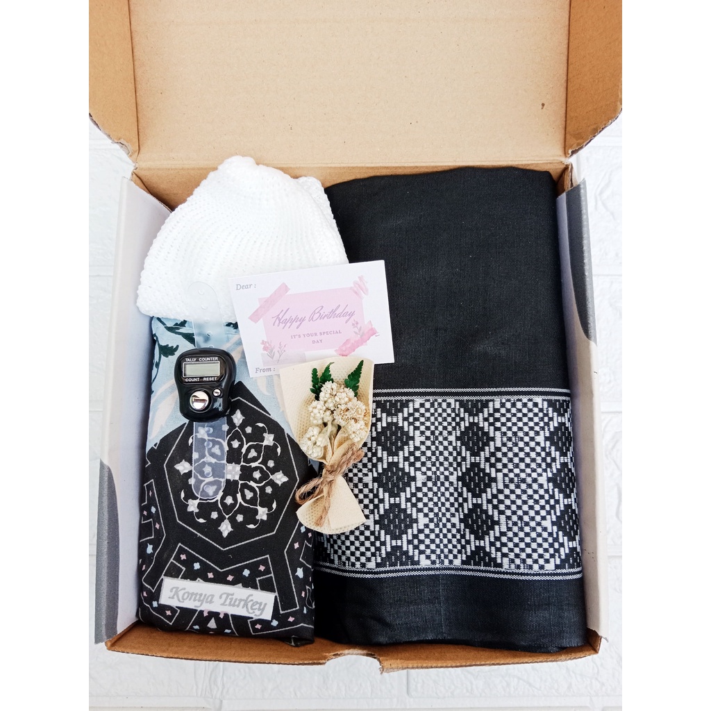 Gifbox Cowok | Hampers Cowok Kekinian | Hampers Cowok Murah | Kado Ulang Tahun Cowok | Hampers Sajad