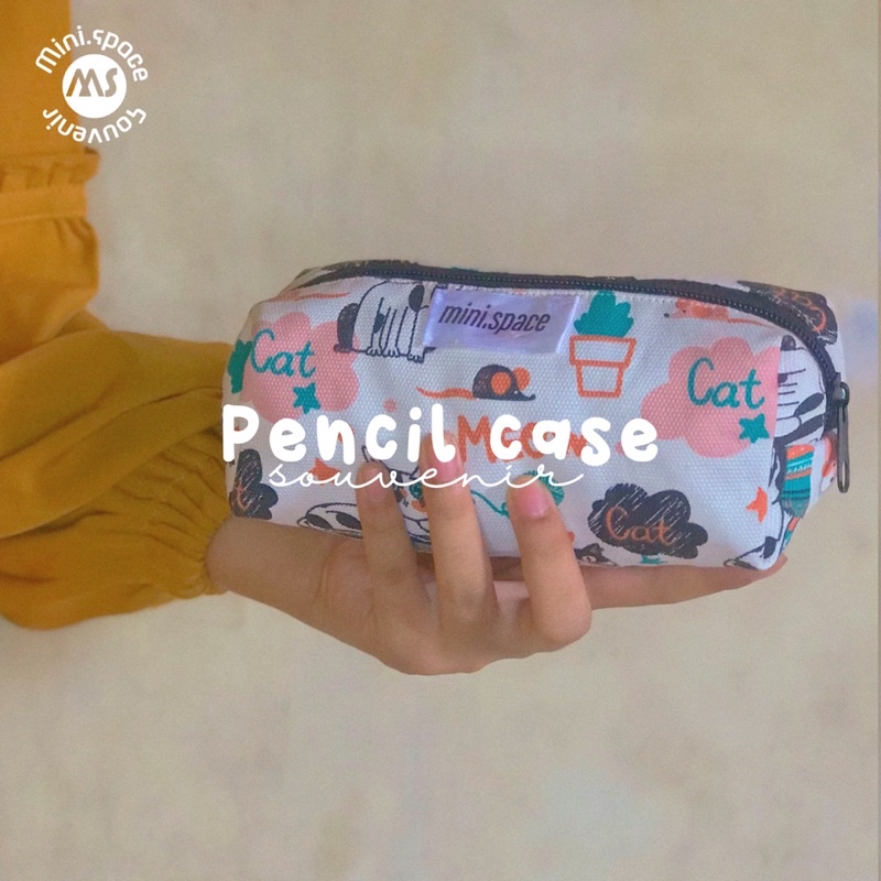 

TEMPAT PENSIL / PENCIL CASE / TEMPAT PENSIL KANVAS