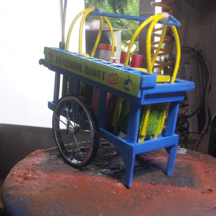 Niatur Gerobak Cendol Dawet Skala 1:12
