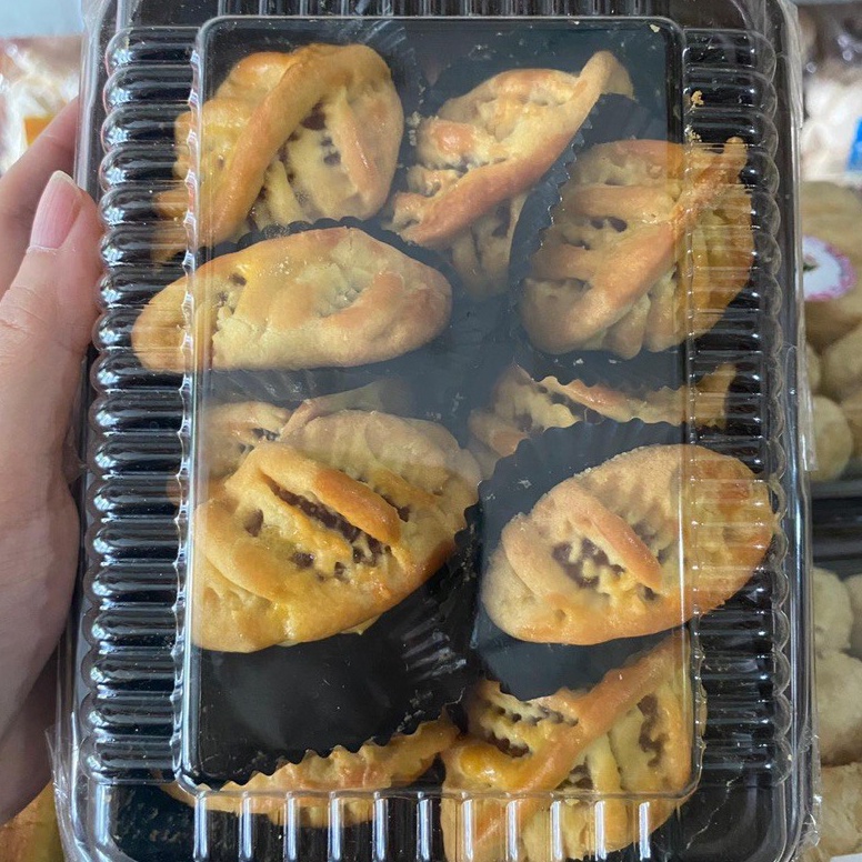 

Ready.. Kue Nastar Nanas Bangka Daun Besar / Kue Nastar Bangka / Kue Nastar Daun / Nastar Nanas Bentuk Daun 9CA