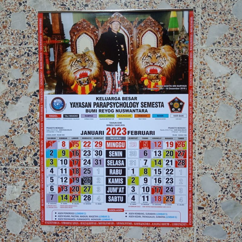 

KALENDER JAWA 2023 YPS YAYASAN PARAPSYCHOLOGY SEMESTA KALENDER KEJAWEN TANGGALAN