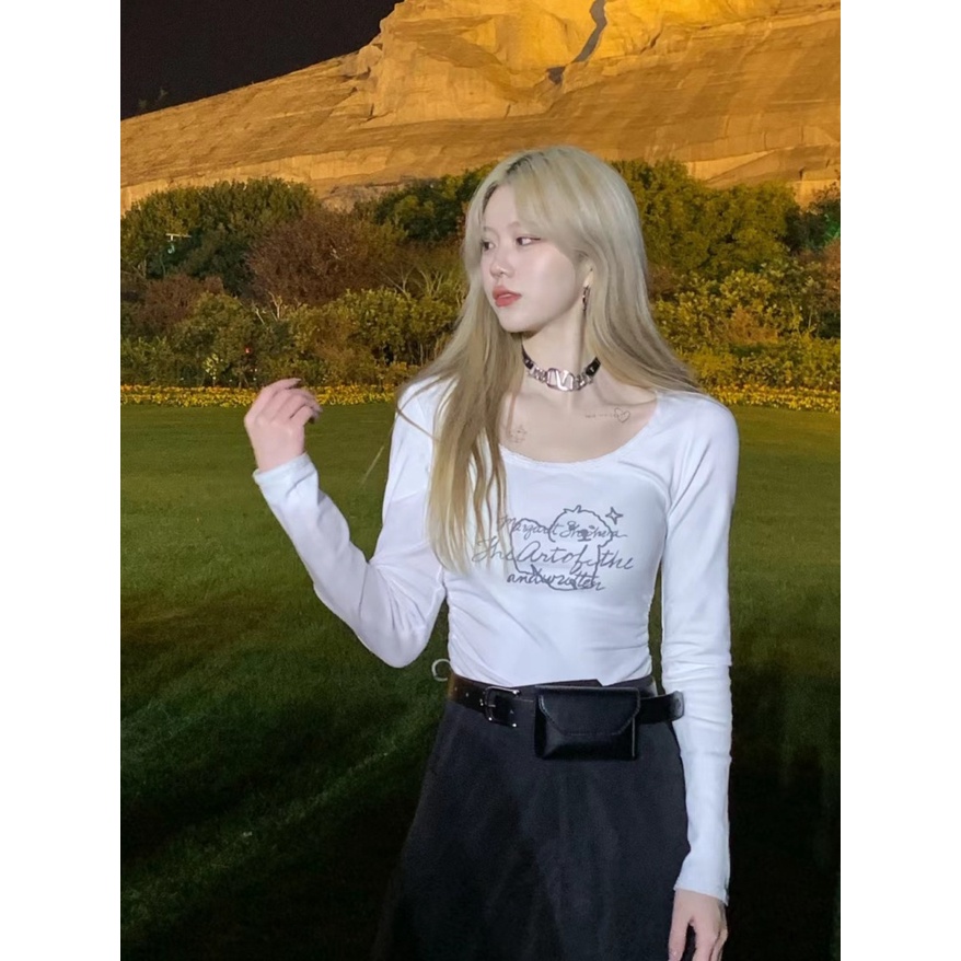 Red Star Puppy T-shirt lengan panjang perempuan [katun] musim semi dan musim gugur Versi Korea dari desain bm rasa slim fit yang unik dan atasan pendek tipis