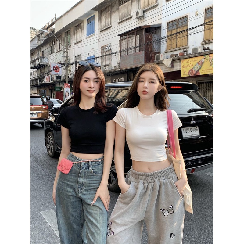 Red Atasan katun lengan pendek t-shirt wanita desain pendek slim-fit dengan pinggang pusar pinggang manis all-match trendi kemeja bottoming