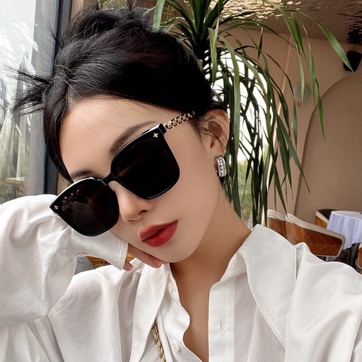 Kacamata hitam  Korea Fashion /Kacamata mode wanita/Kacamata Import Fashion Sunglasses