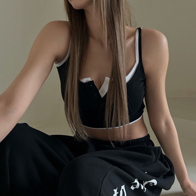 Red Kontras warna Rapcopter Eropa dan Amerika palsu kamisol splicing dua potong wanita kancing rajutan gadis seksi menari pasang atas