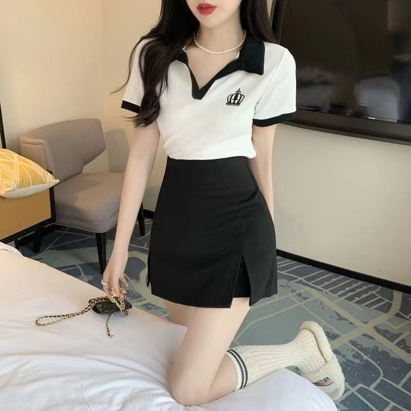 Red 2022 musim panas versi Korea baru V-neck T-shirt pendek top temperamen tinggi pinggang celah tas hip rok celana setelan jas