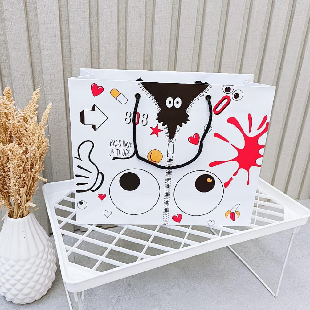 

Terbaru PAPERBAG EYE THEME + MOTIF