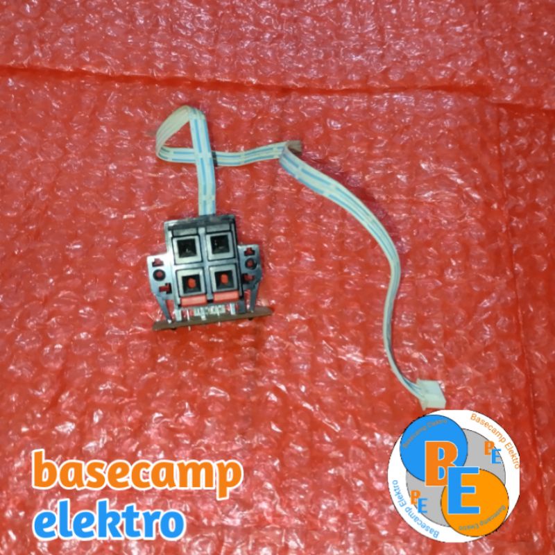 Jack Speaker Tower TV LED POLYTRON PLD24T810F PLD 24T810F