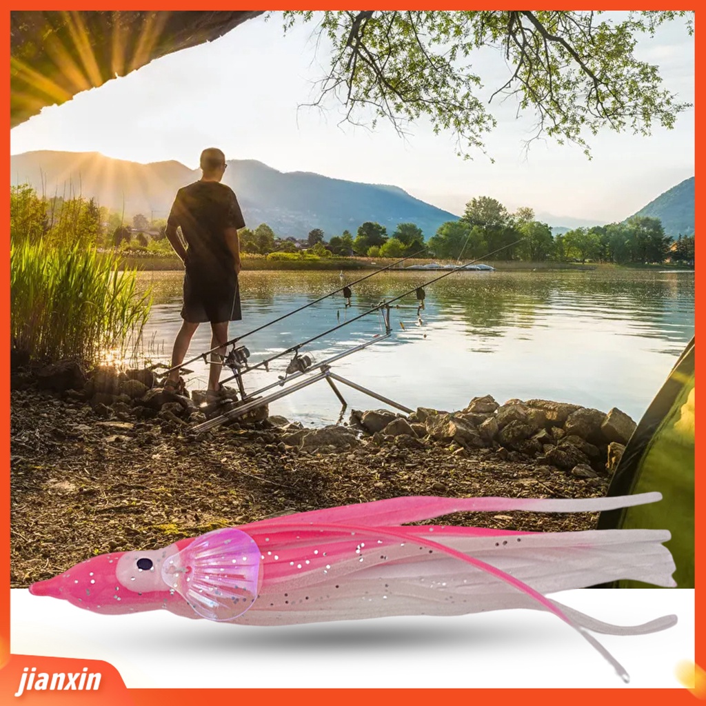 [Jianxin] 12 cm Memancing Memikat Simulasi Warna Terang Ketangguhan Yang Baik Mata Hidup Melar Ikan Menarik Universal Bercahaya Laut Memancing Lembut Gurita Cumi Rok Perlengkapan Memancing