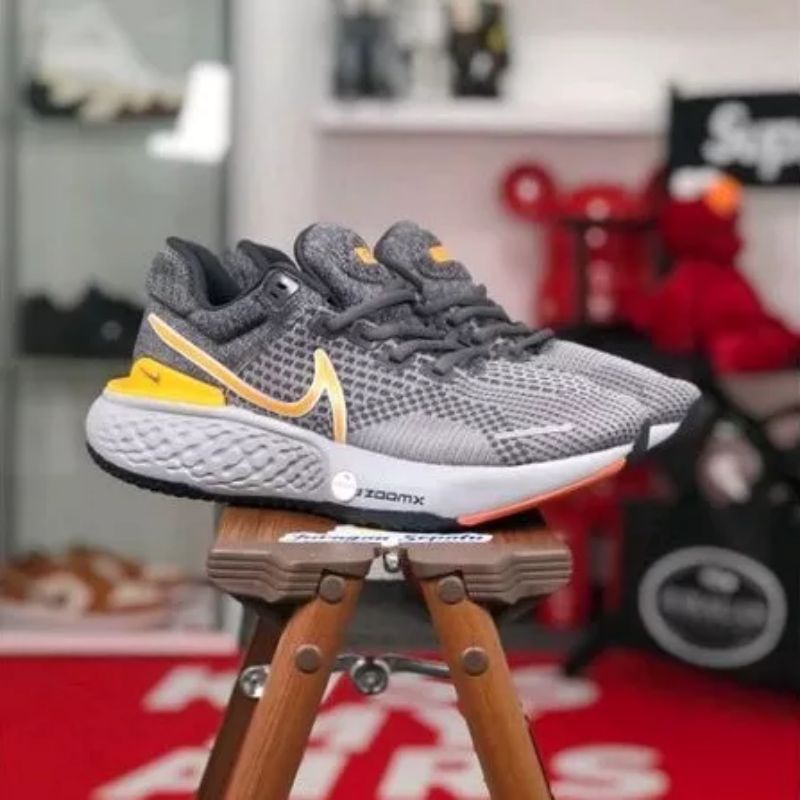 Nike ZoomX Invincible Run Flyknit 2 &quot;Iron Grey&quot;