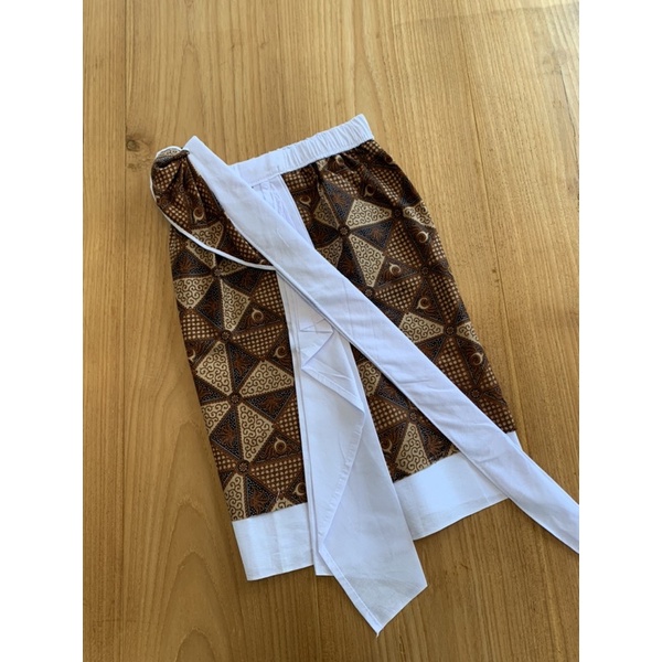 Kamen Anak Laki Laki Batik