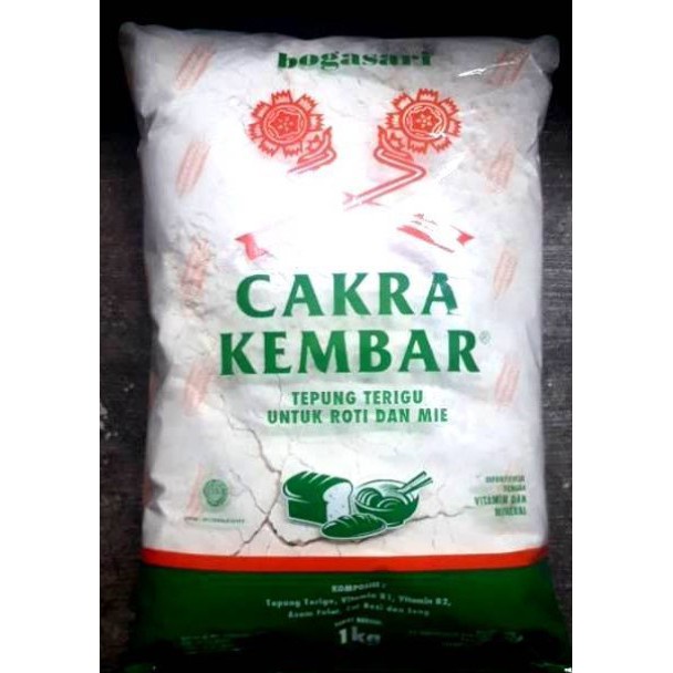 

TEPUNG TERIGU CAKRA KEMBAR KEMASAN 1KG BOGASARI