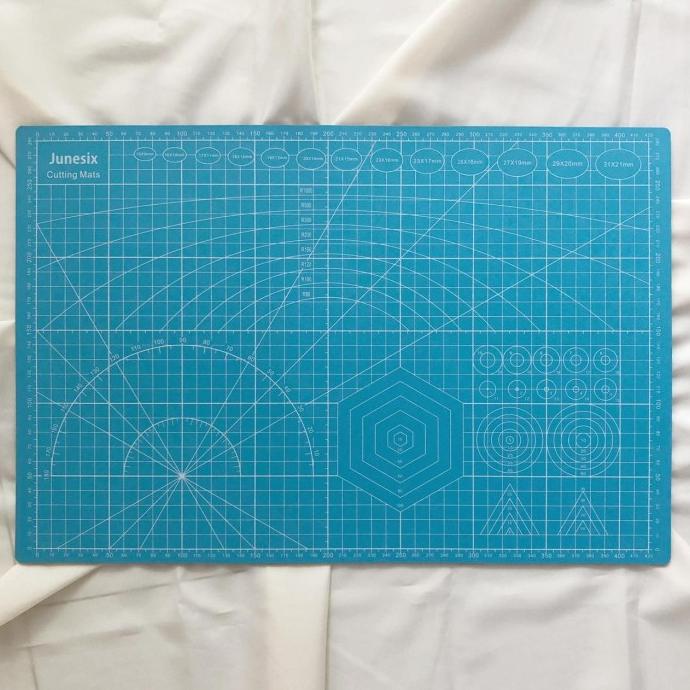 

junesix cutting matt A3 double side tebal 3mm