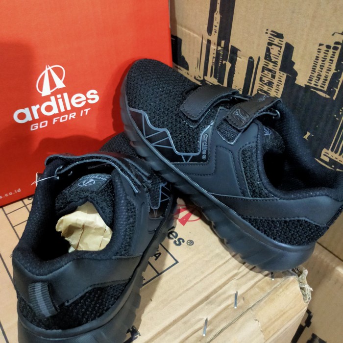 Sepatu Sekolah Anak Sd Ardiles 35-38 Hitam Polos