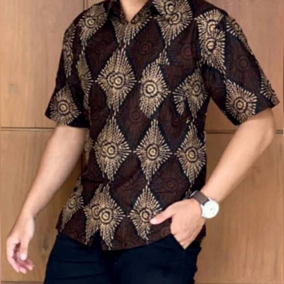 Import Terlaris baju batik pria lengan pendek terbaru / kemeja batik pria lengan pendek / baju batik