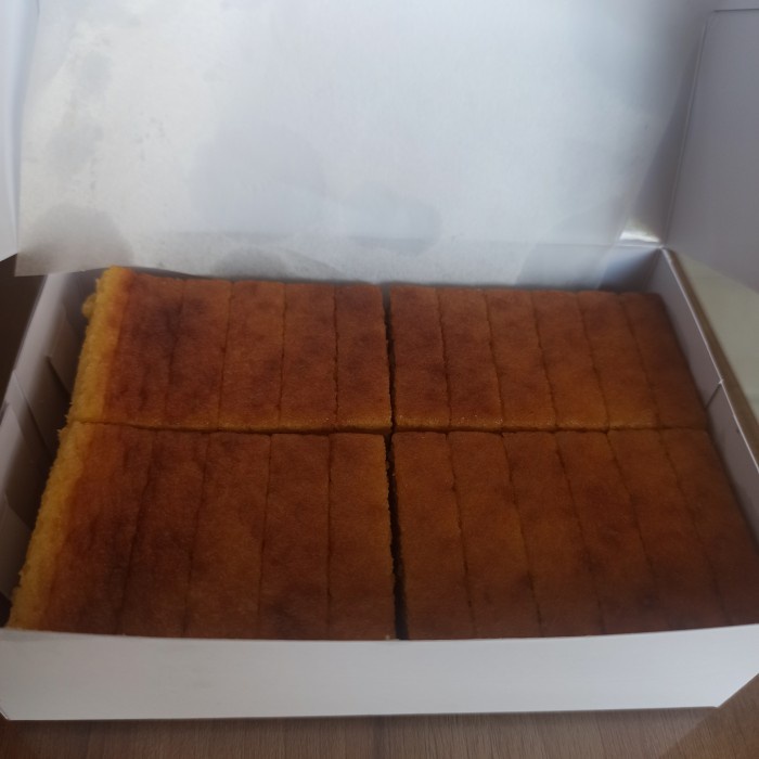 KUE LAPIS LEGIT ASLI PULAU BANGKA/LAPIS LEGIT BANGKA/KUE BANGKA