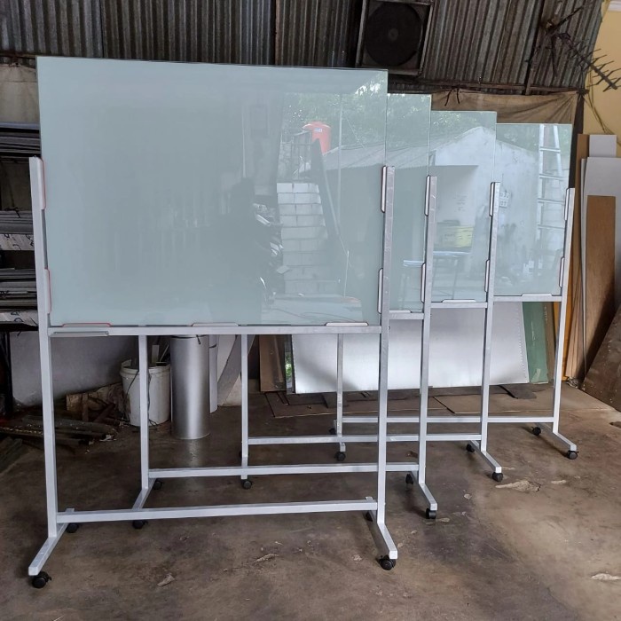 

Terlaris Glass Board Standing Macnetik /Papan Tulis Kaca 80X120