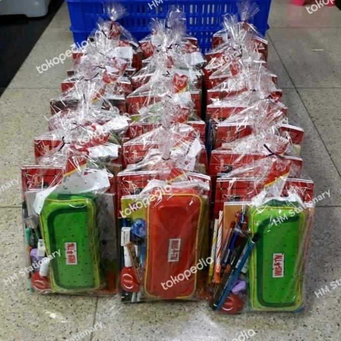 

Paket Alat Tulis Lengkap 200 Paket ---NEW---