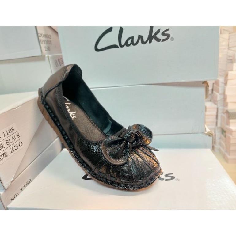 

Baru Clarks Radial New Pita / Sepatu Clarks Wanita / Clarks Flat