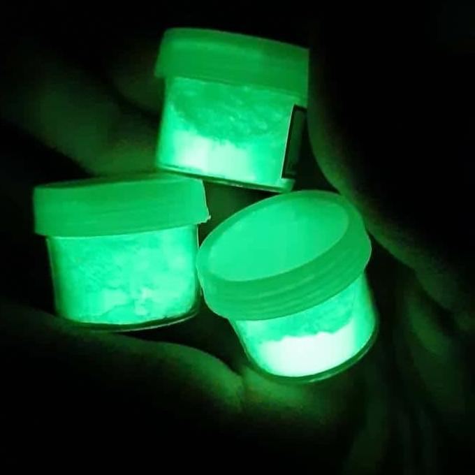 

Lagi Hits !! Bubuk Fosfor / Glow In The Dark 50 Gr ( High Quality )