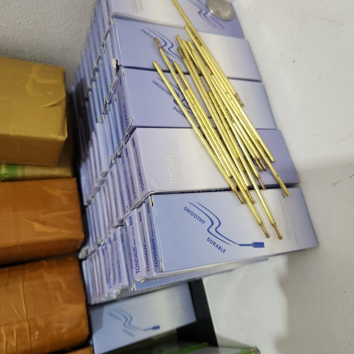 

Terlaris Pen Silver/Pen Besi Tondaus/Pen Silver Pola Bahan Kulit/Hrg 56000/50Pc