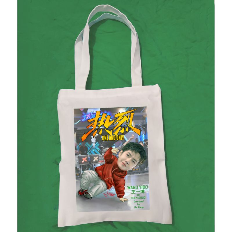Tas Kanvas totebag resleting lukis chibi sablon WANG YIBO ONE AND ONLY MOVIE 1 karya NinaKyo bonus s