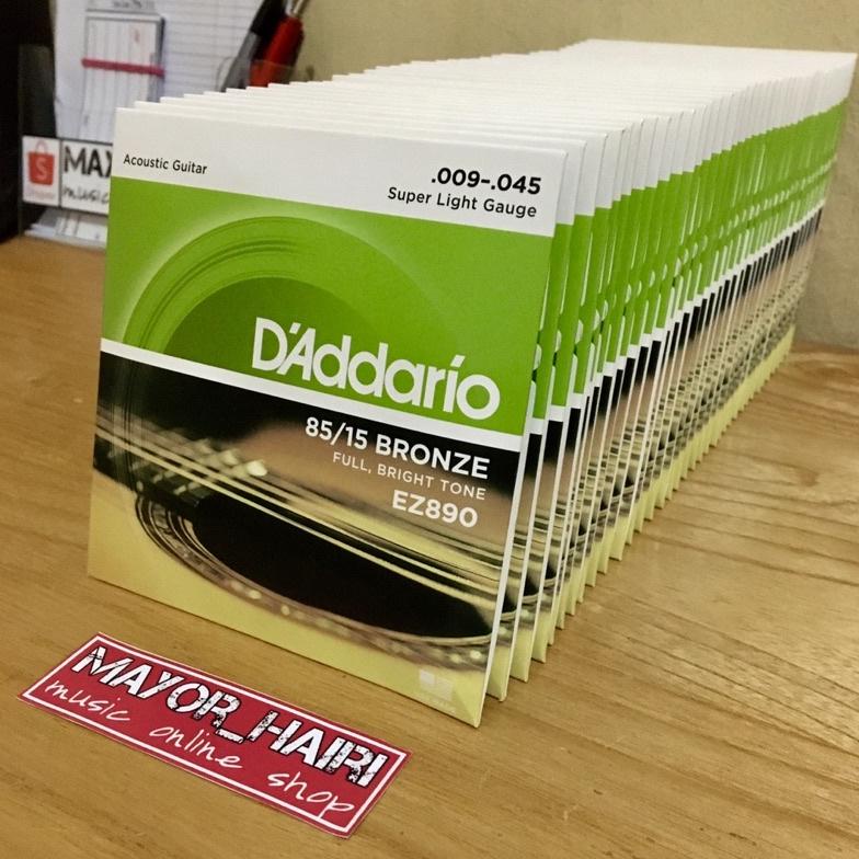 Terkini Senar Gitar Akustik, Nylon & Elektrik DAddario