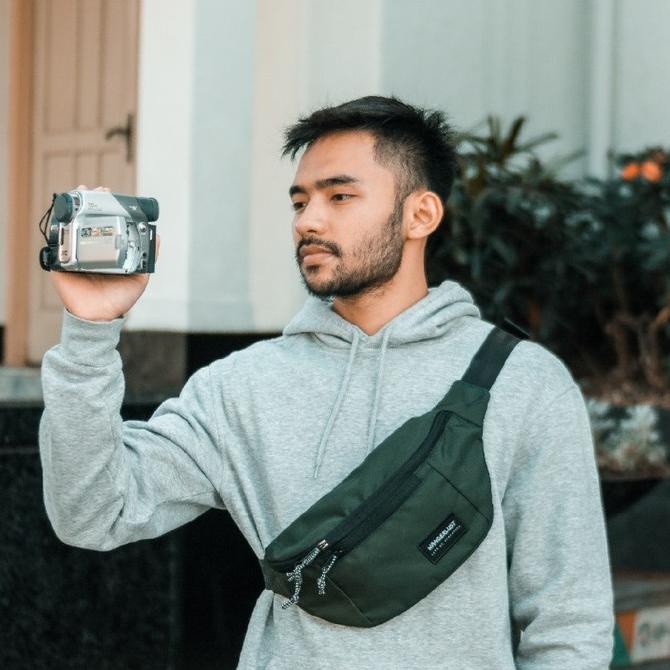 Zurich Olive Wanderlust | Tas Selempang Waistbag Fannypack Travel