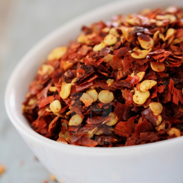 

Cabe Kasar Kering / Chilli Flake 500 GR Murni Halal Import Berkualitas ghe02