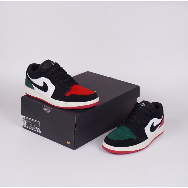 Sepatu Nike Air Jordan 1 Low Quai 54