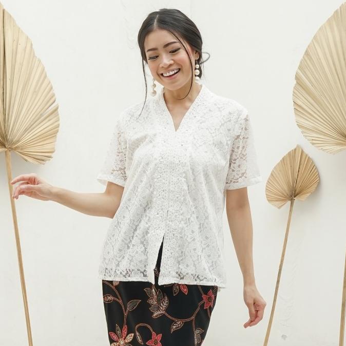 KEBAYA ENCIM LENGAN PENDEK FULL BRUKAT RENDA PUTIH
