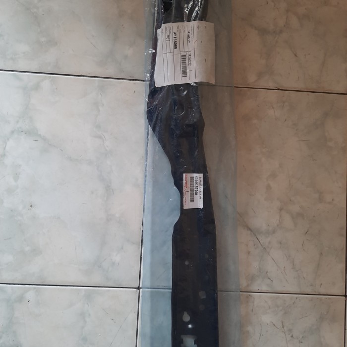 support radiator / bullhead radiator atas calya sigra ori dhaffastore