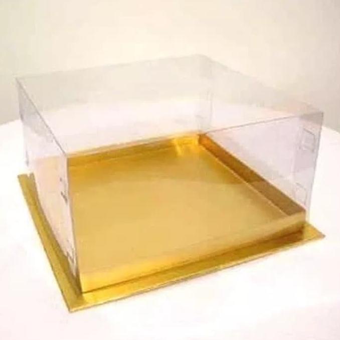 

New Box Mika Gold 22X22X15Cm