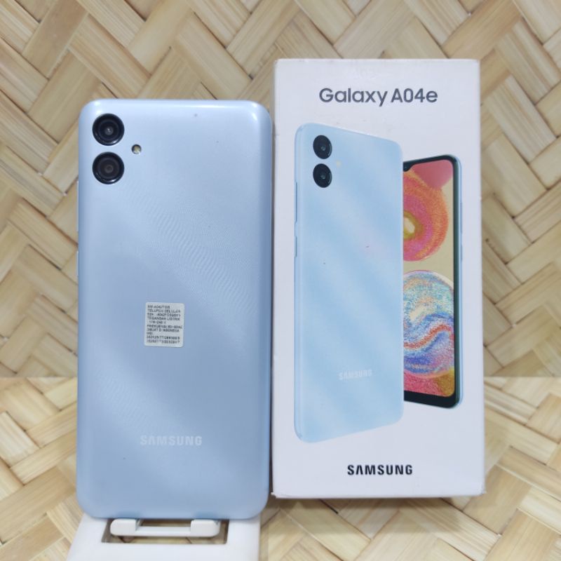Samsung A04e 3/32 GB Handphone second fullset original bergaransi