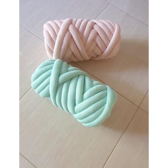 Benang Rajut Chunky Yarn/ Benang Jumbo/ Jumbo Yarn/ Bulky Yarn/ Tube
