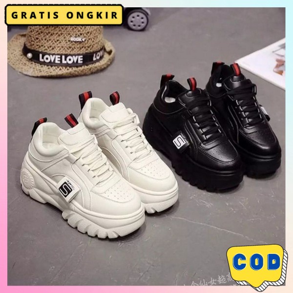 Sepatu Sekolah Wanita Sneaker Sport Olahraga Sapatu Kets Skolah Cewe Cantik Sepetu Keds Cwe Model Ke