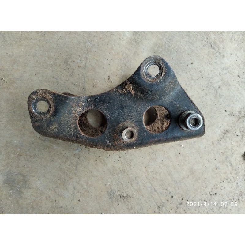 dudukan mesin Honda gl pro /megapro