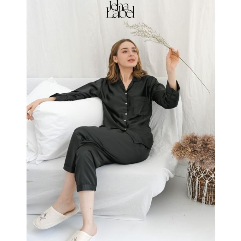 LANGSUNG ORDER. JEHA LABEL - Piyama Satin Velvet / Pajamas Satin / Baju Tidur Satin / Lengan Panjang