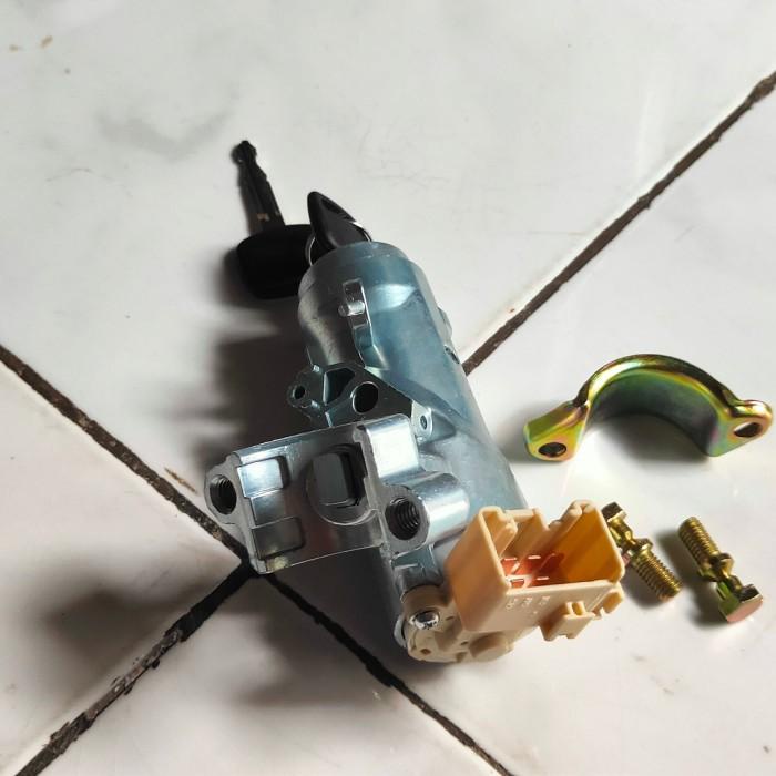 Kunci Kontak Mobil Kijang Kapsul 7K