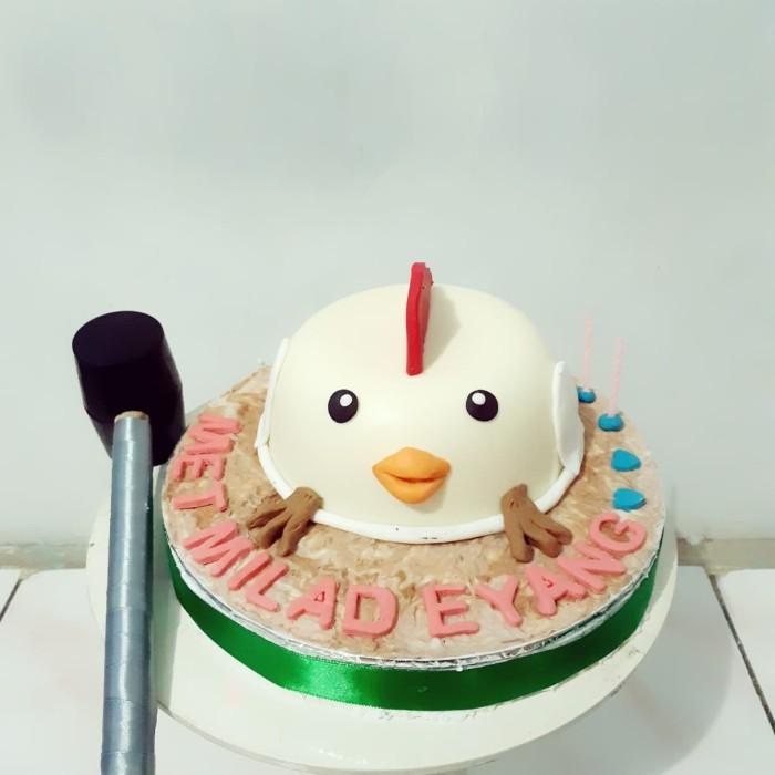 Pinata Cake / Pinata Chocolate Cake