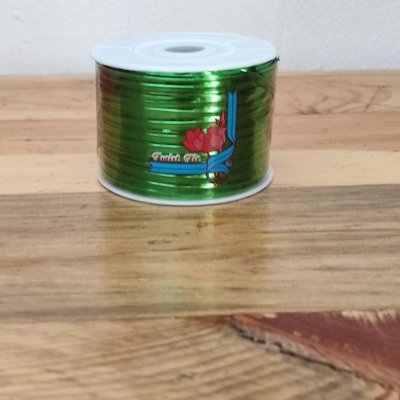 

RB Kawat Twistie Souvenir Lilit 100 Yard Warna Beragam