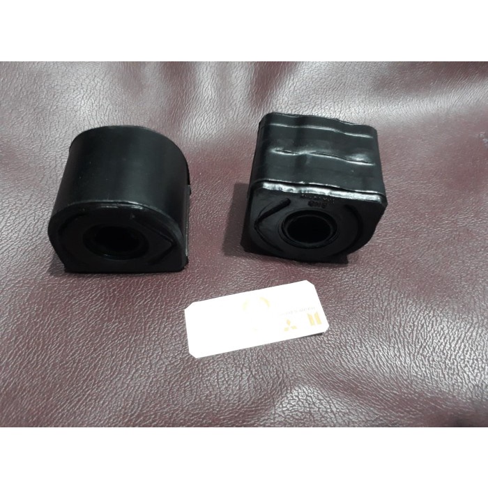 Bushing Lower Arm Depan Esteem / Bosh Sayap Depan Esteem Kode Br02