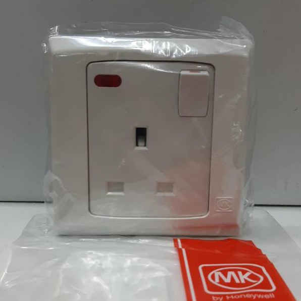 ➮ MK STOP KONTAK AC SLIMLINE TYPE S2657 WHI ☆ ★★★