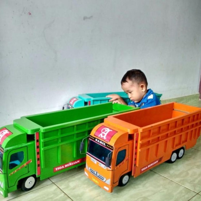 MUST HAVE MINIATUR MOBILAN TRUK OLENG KAYU TRONTON BESAR PANJANG TRUCK MOBILAN TERMURAH
