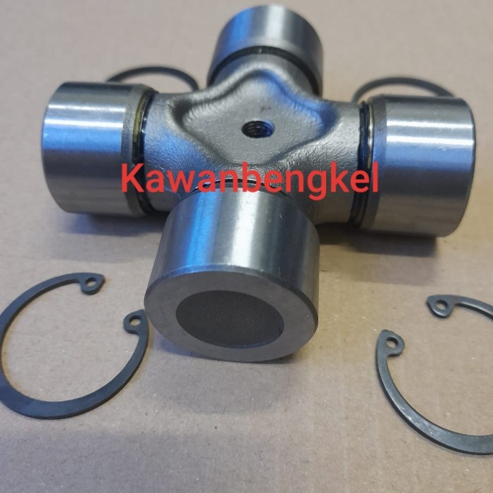 Cross joint joint kopel belakang ISUZU ELF NKR66 NKR71 terlaris
