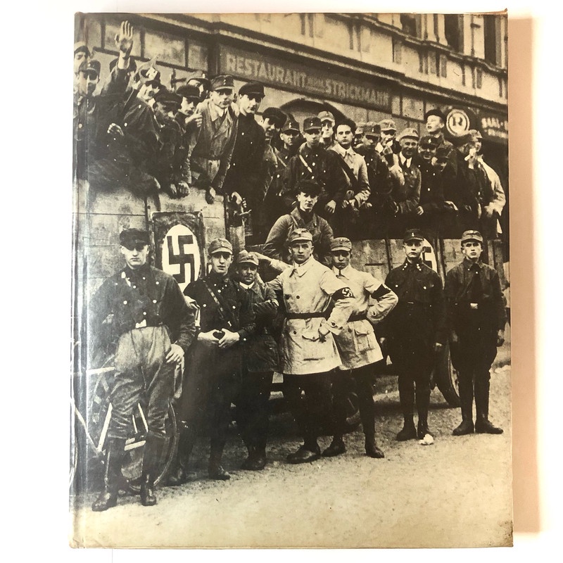 [Buku Preloved Indonesia] Perang Dunia 2 (Pustaka Time Life) - Menjelang Perang