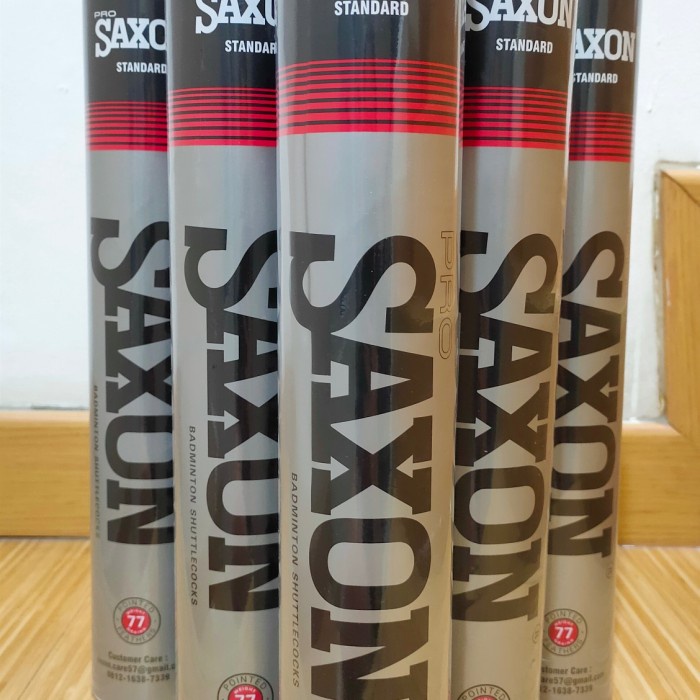 Saxon Shuttlecock Silver 77