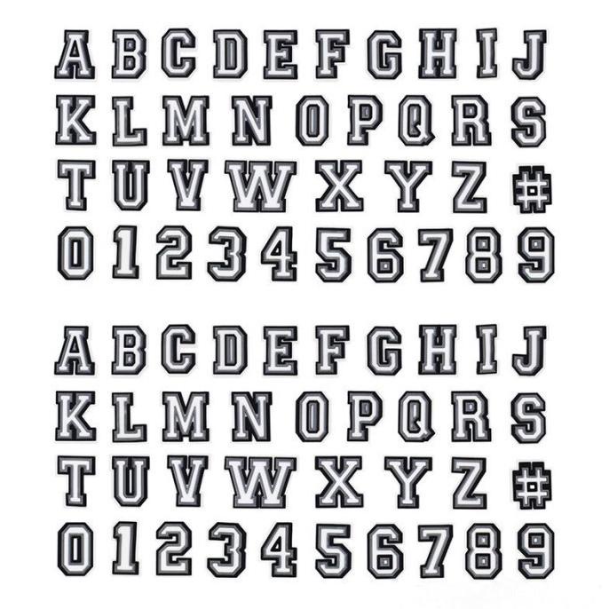 (TIDAK BERCAHAYA) PIN BENTUK HURUF ANGKA CROCS JIBBITZ HIASAN SANDAL